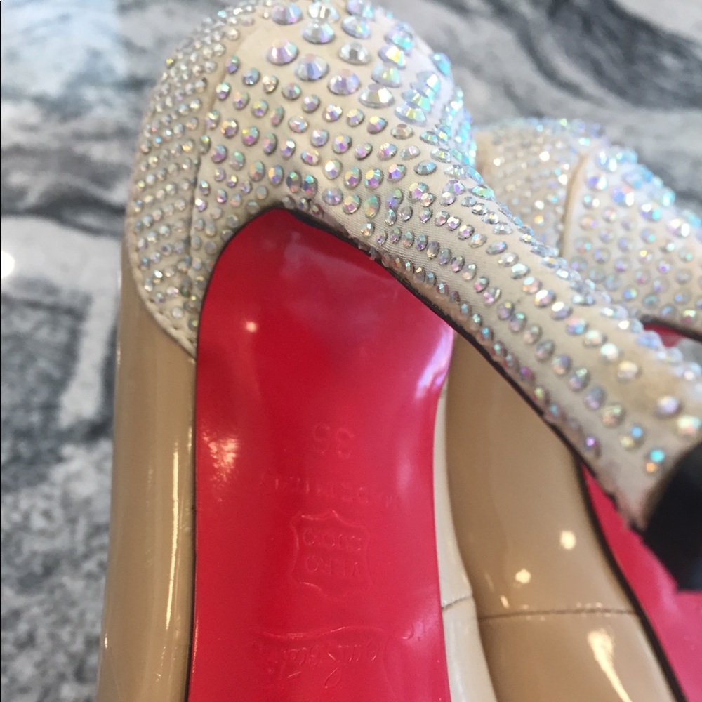 Beige Heels with Crystal gems - Picture 4 of 8